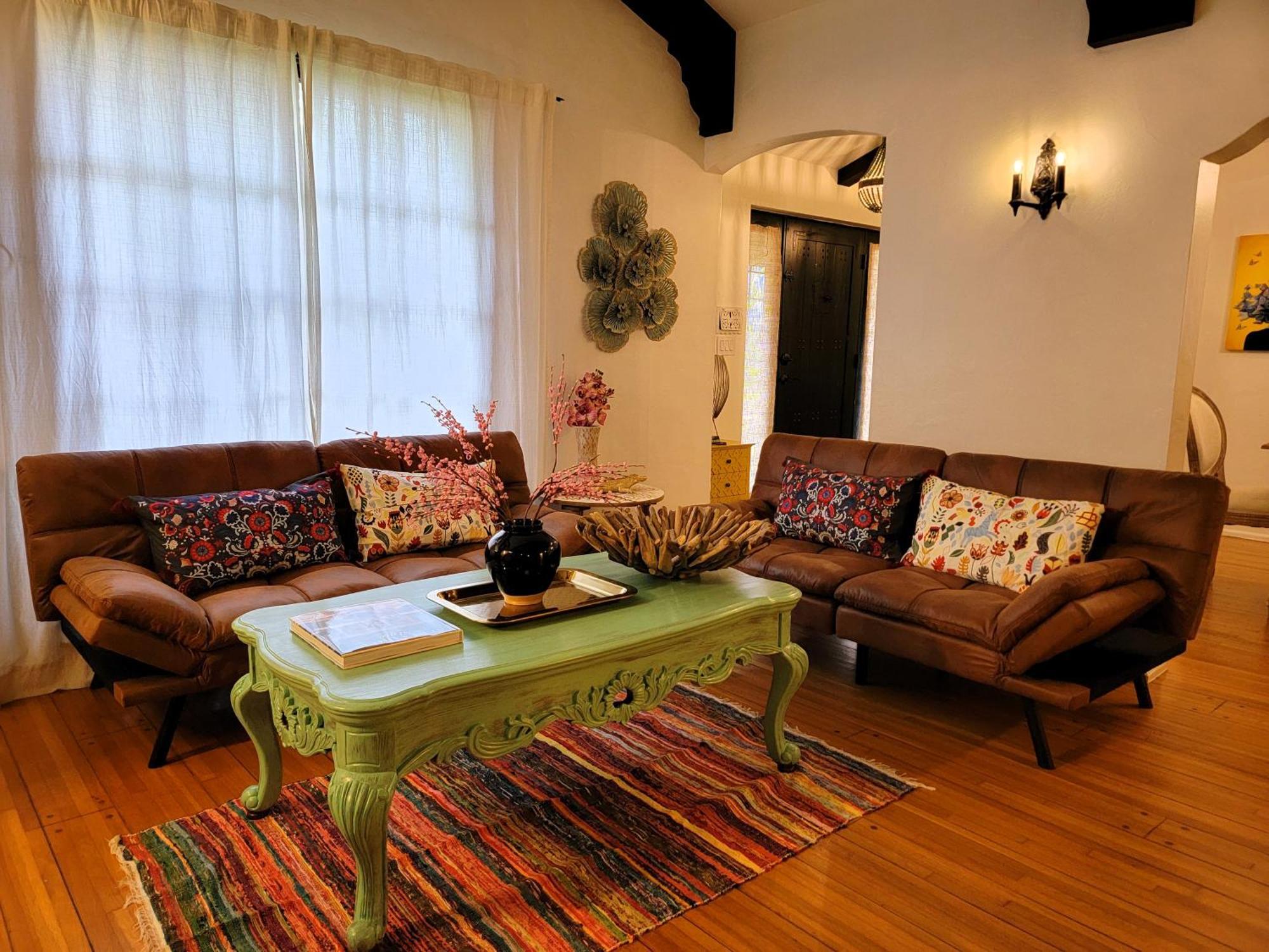 Encanto! Enchanted 3 Bedroom Private Home Near Lacma 로스앤젤레스 외부 사진